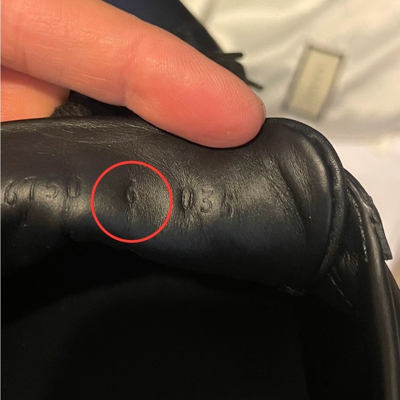 GUCCI NEW Ace Low Top Sneakers: Unisex size 40- 6.5 Men Never Worn Firm Price! - Picture 11 of 12